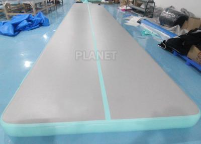 China 33ft Cheerleading Opblaasbare Tuimelende Lucht Mats For Gymnastics Te koop