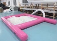 Chine Piscine gonflable de mer de bâche de PVC du rose 0.6mm résistante au feu avec le filet à vendre