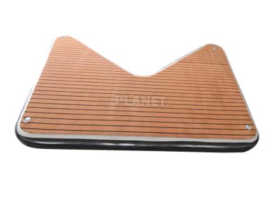 China doca de Marine Inflatable Boat Dock Inflatable Jet Ski Dock Inflatable Floating V de encerado do PVC de 0.9mm à venda