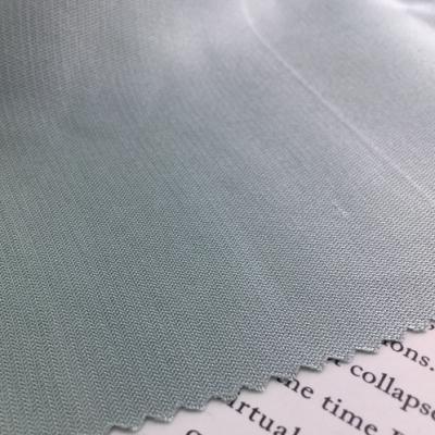 China tela tejida 140-160gsm de onda del modelo el 35% de la viscosa suave del rayón el 65% en venta