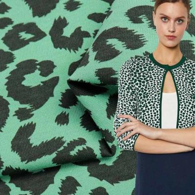 China El estiramiento del 100% Cotton180cm hizo punto la tela del jersey del estampado leopardo de la tela 240gsm en venta