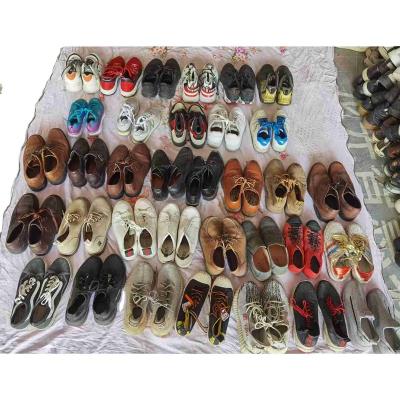 China The casual style comfortable walking shoes the original casual shoes for men mixed size for sale