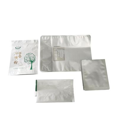 China Moisture Proof Silver Kraft Aluminum Foil Bag For Food, Aluminum Foil Mylar Pouch Ziplock Bag, Customized Resealable Mylar Bags for sale