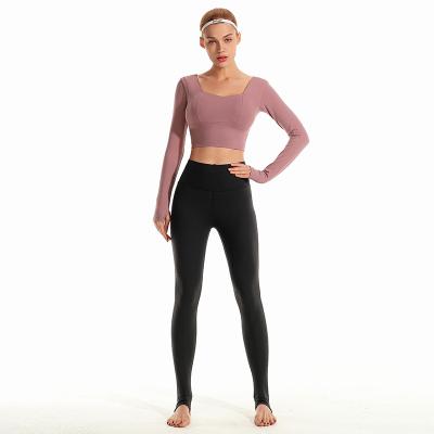 China Wik Custom Breathable Dry Breathable Sportswear Fitness Logo Belly Sweatpants Naked Suits for sale