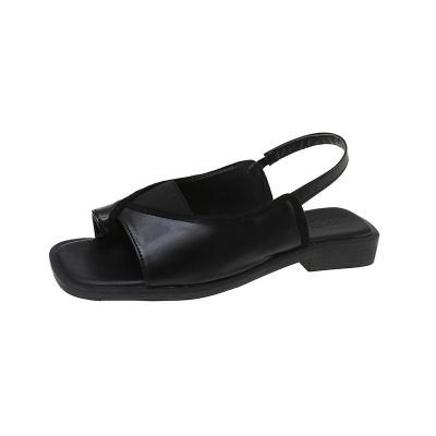 China High quality new design fashion sandals leather summer trend casual black slip-on sandals leather trim flip-flops for sale