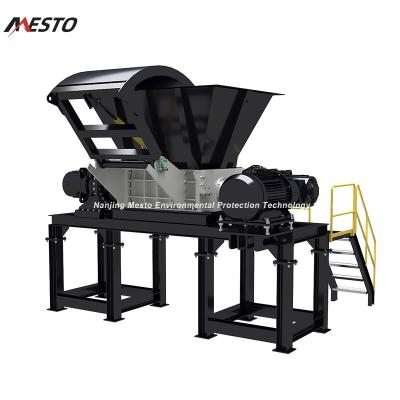 China Heavy duty professional tyre shredder machine used tire shredding machinery for sale Te koop