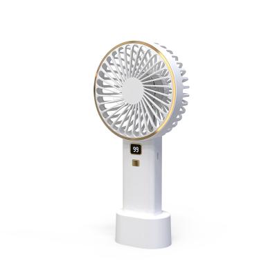 China Mini Fan Portable Rechargeable Adjustable 3 speed 4 inch 6 inch portable mini table fan for sale