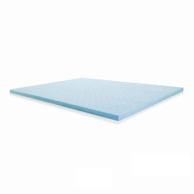 China Anti-Apnea Folding Gel Infused Memory Foam Mattress Topper With Removable Cover for sale