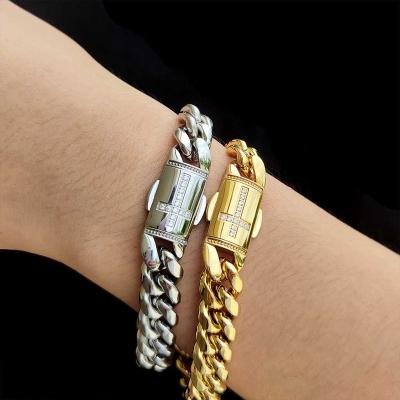 China Hip Hop Jewelry Hip Hop Jewelry 12mm Stainless Steel Cuban Chain Jewelry For Women Men 18K Gold Plated Stainless for sale