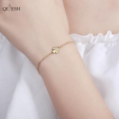 China Exquisite Qetesh S925 Sterling Silver Plated 14k Viable Gold Four Leaf Clover Ladies Lovely Charm Bangle Bracelet for sale