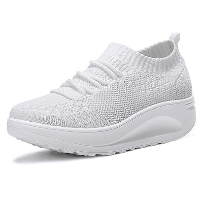 China Zapatos-Wholesale Fashion Trend RUIDENG Breathable Casual Knit Thick EVA Sole White Casual Shoes Upper Fitness Walking Shoes for sale