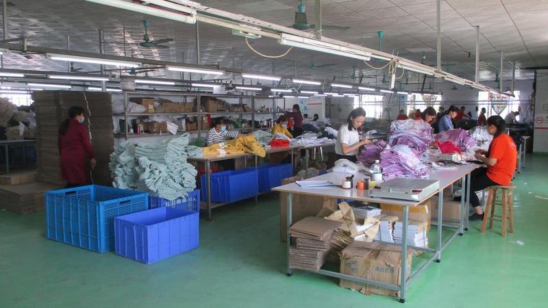 Verified China supplier - Dongguan Rainbow Touches Garment Co., Ltd.