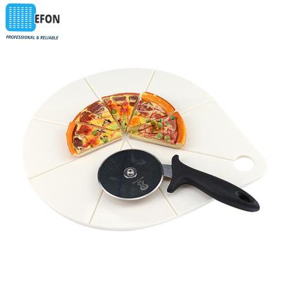 China Efon Viable Professional 12.5 Inch ABS Plastic Multifunctional Bread Pizza Divider Even Cut Pizza Cutting Board Pizza Tool for sale