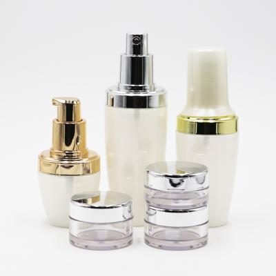 China Custom Personal Care Rose Gold Container Makeup Spray Bottle Set Skin Care Packaging Bottle for sale