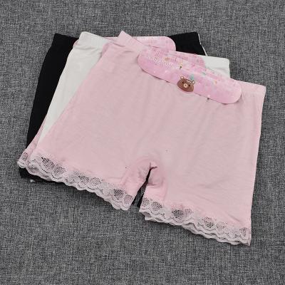 China Summer girls breathable safety pants anti-lighting three point lace pants lace modal gaiters spot calcinha infantil wholesale for sale