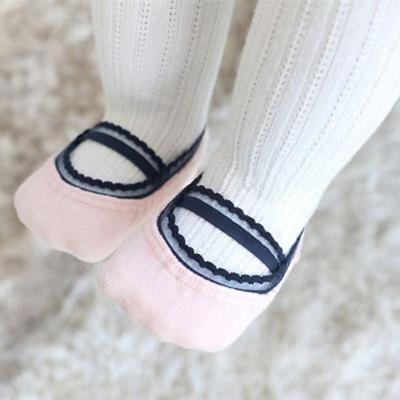 China QUICK DRY Girls Lace Boat Socks Shallow Baby Bangs Shallow Mouth for sale