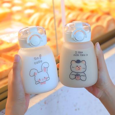 China Newest Style Viable Cute Pattern Stocked Large Capacity Outdoor Portable Cheap Glass Drinking Water Bottle With Lid for sale