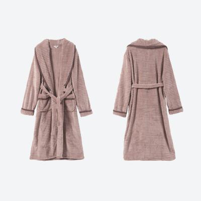 China Wholesale Luxury 100% Polyester Home Robe QUICK DRY Coral Fleece Print Bathrobe Super Soft for sale