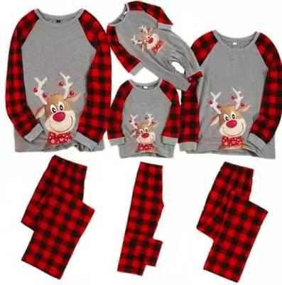 China Breathable Hot Sale Cartoon Printing 2 Pieces Set Robes Christmas Pajamas Family Sleeping Home Wear for sale