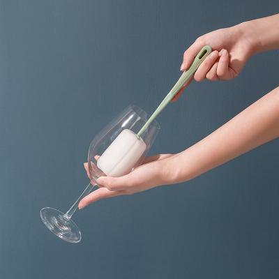 China Long Handle Reuseable Hotsale Viable Retractable Baby Feeding Bottle Soft Falsk Bottle Brush Sponge Ceaning Cup Cup Feeding Water Bottle for sale