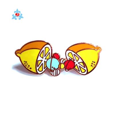 China Cheap Europe Metal Lapel Pin Custom Enamel Lapel Flower Pin for sale