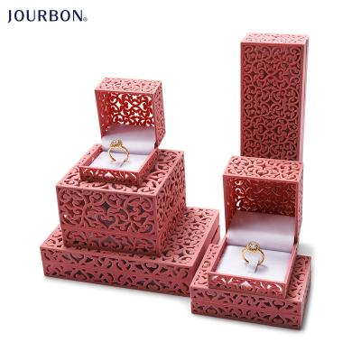 China Luxury Elegant Antique Jewelry Storage Jourbon Vintage Heart Flannel Pink Velvet Cloth Gift Jewelry Box For Women for sale