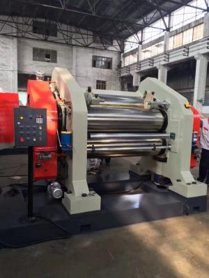 Chine Le PLC commandent la machine de calendrier du petit pain 200℃ 4 pour industriel à vendre