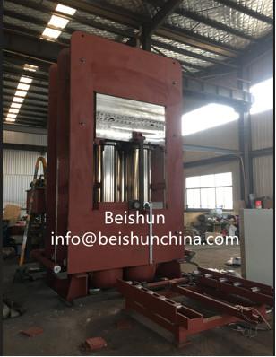 China 1200Ton Pressure Automobile Rubber Mat hydraulic Vulcanization Molding Press en venta