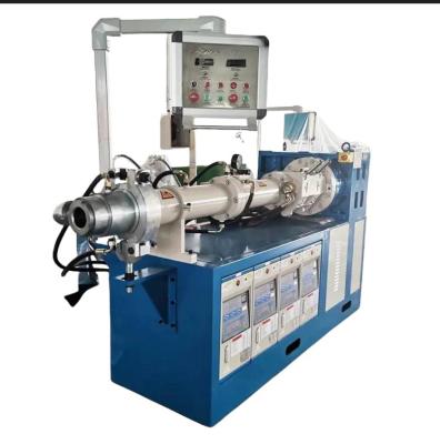 China 37 kW Leistung XJP-75 Gummi-Extruder für Gummi-Schlauch-Produktionslinie mit Leistung 50-120 kg/h zu verkaufen