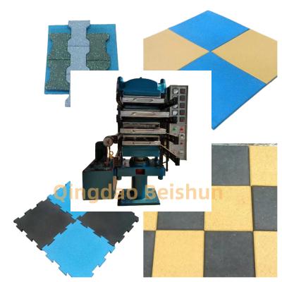 China Máquina de vulcanização de azulejos de piso de borracha de controle PLC Máquina de fabricação de azulejos de piso de borracha à venda