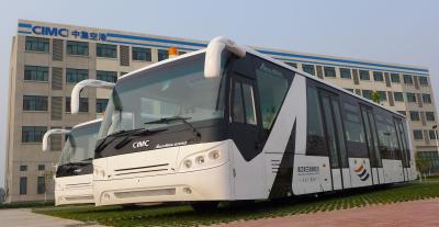 China Kurzer Drehungs-Radius-Flughafen-Limousinen-Bus-Aero Bus gleichwertig mit Neoplan-Bus zu verkaufen