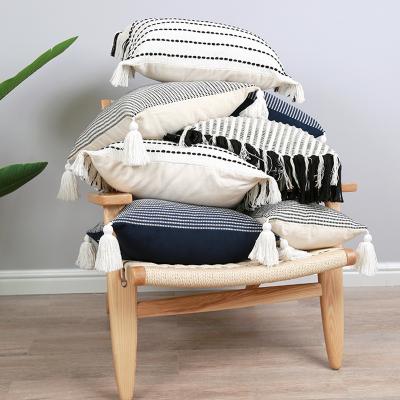 China Other Fast Shipping Decorative Black White Tassel Stripe Polyester Tile Case Cushion Cover 45x45 for sale