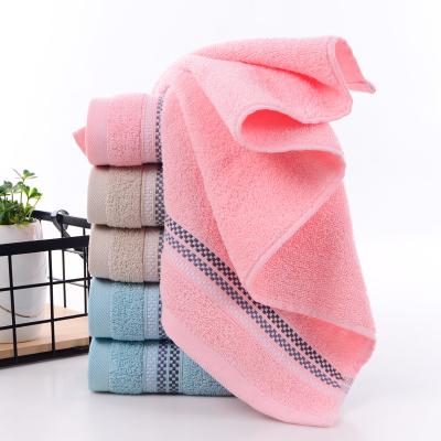 China Factory Direct Sales Child Safe Customized Soft Cotton 21 Ply Multicolor Face Towel Yarn for sale