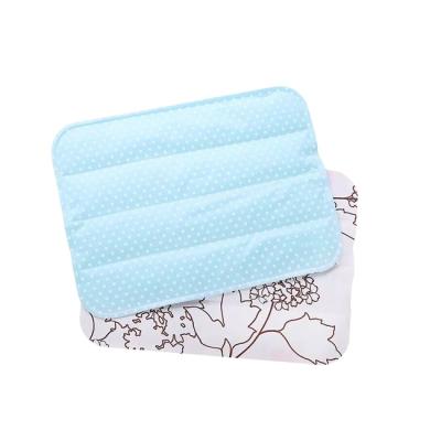 China Customized Sustainable Sustainable Cool Japan Gel Soft Material Dog Mat for sale