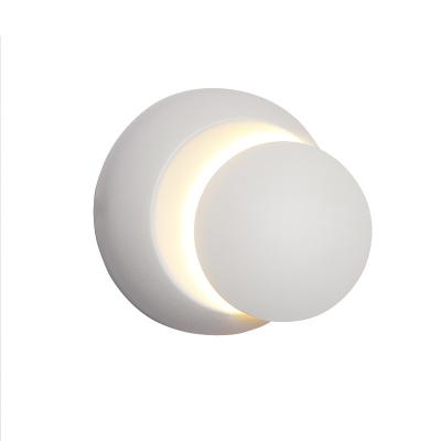 China Tempered Glass 360degree Adjustable Led Wall Lights Bedroom Led Garden Light for sale