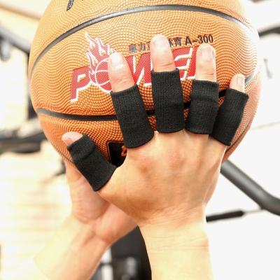 China Convenient Universal Sports Finger Protector Basketball Tennis Finger Climbing Finger Sleeve One Set for sale