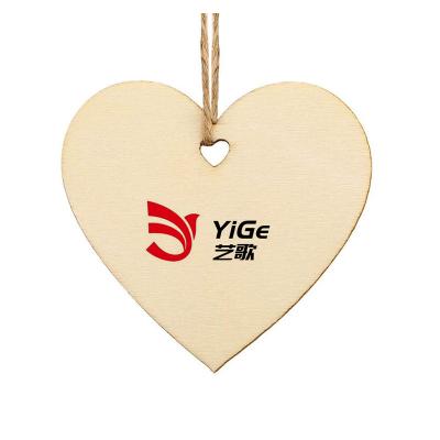 China Europe Wooden Heart Slices Wooden Labels Blank Name Gift Tags With Hole For Party Wedding Home Decoration for sale