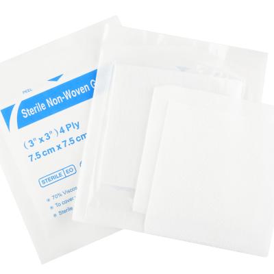 China Medical Sterile Nonwoven Nonwoven Gauze Pad Gauze Protective Pad First Aid Package CE Approved for sale