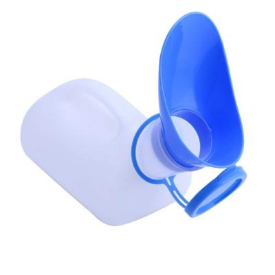 China Modern Portable Urinal Bottle For Men And Older 500ml Urine Pot Spill Proof Plastic for sale