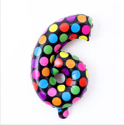 China Powerful Luminous Polka Foil Foil LOW MOQ YANYUE Dot Mylar Foil Balloon OEM AMAZONE Number For Party Supplies for sale