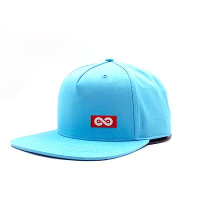 China Custom Logo Solid Color Blue Sports Stylish 5 Panel Snapback Hats for sale