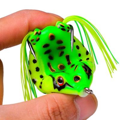 China Good Quality Handmade Soft Hollow Body Bass Frog Fishing Lure 5g 8.5g 13g 17.5g Double Silicone Tail Skirt Fishing Lure Frog for sale