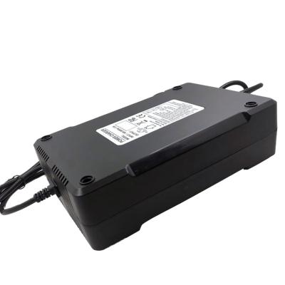 China Waterproof LED Indicator 87.6V 3.5A LifePO4 Battery Charger Charger With High Efficiency Output for sale