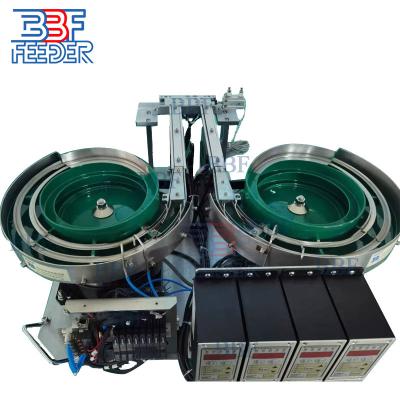 China Dubbele schroefkappen Vibratory Bowl Feeder met aangepast ontwerp en Sinfonia Controller Te koop