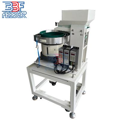 China Stainless Steel SUS304 Capsule Schroeven Vibratory Bowl Feeder 1500W Customized Vibrating Bowl Feeder Voor productie Te koop