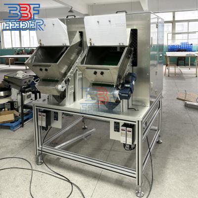 Cina Cintura trasportatrice Vibratory Bowl Feeder Nuccia a vite Vibrating Hopper Feeder in vendita