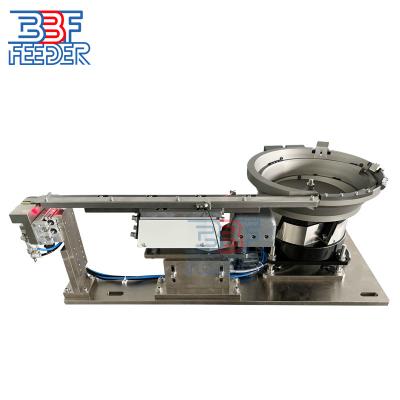 China Rotary Bowl Feeder Machine Silicone Seals Disk Vibratory Bowl Feeder met Pick and Place Mechanism Te koop