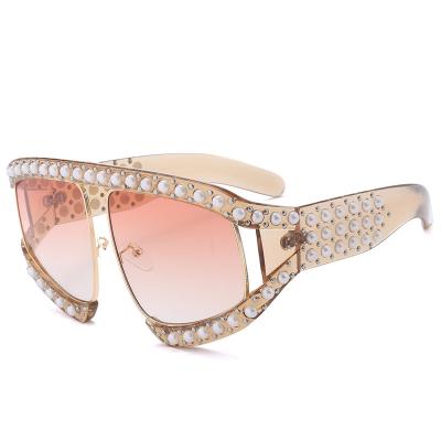 China Fashion sunglasses 2021 luxury pearl-studded sunglasses shape sunglasses for women for sale