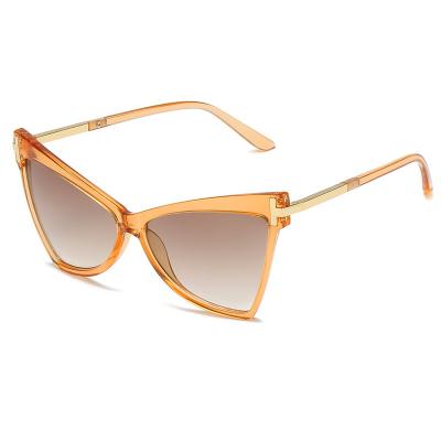 China Cat eye sunglasses 2021 fashion triangle cat eye sunglass women vintage trend gradient color sunglasses wholesale for sale