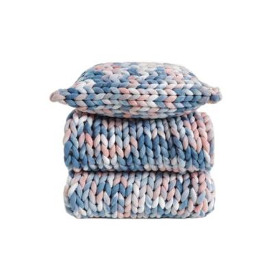 China NEW KUANGS DESIGN PORTABLE Sofa Throw Decorate Pillow Handmade cable knit baby blanket Chunky Knitted Blanket for sale